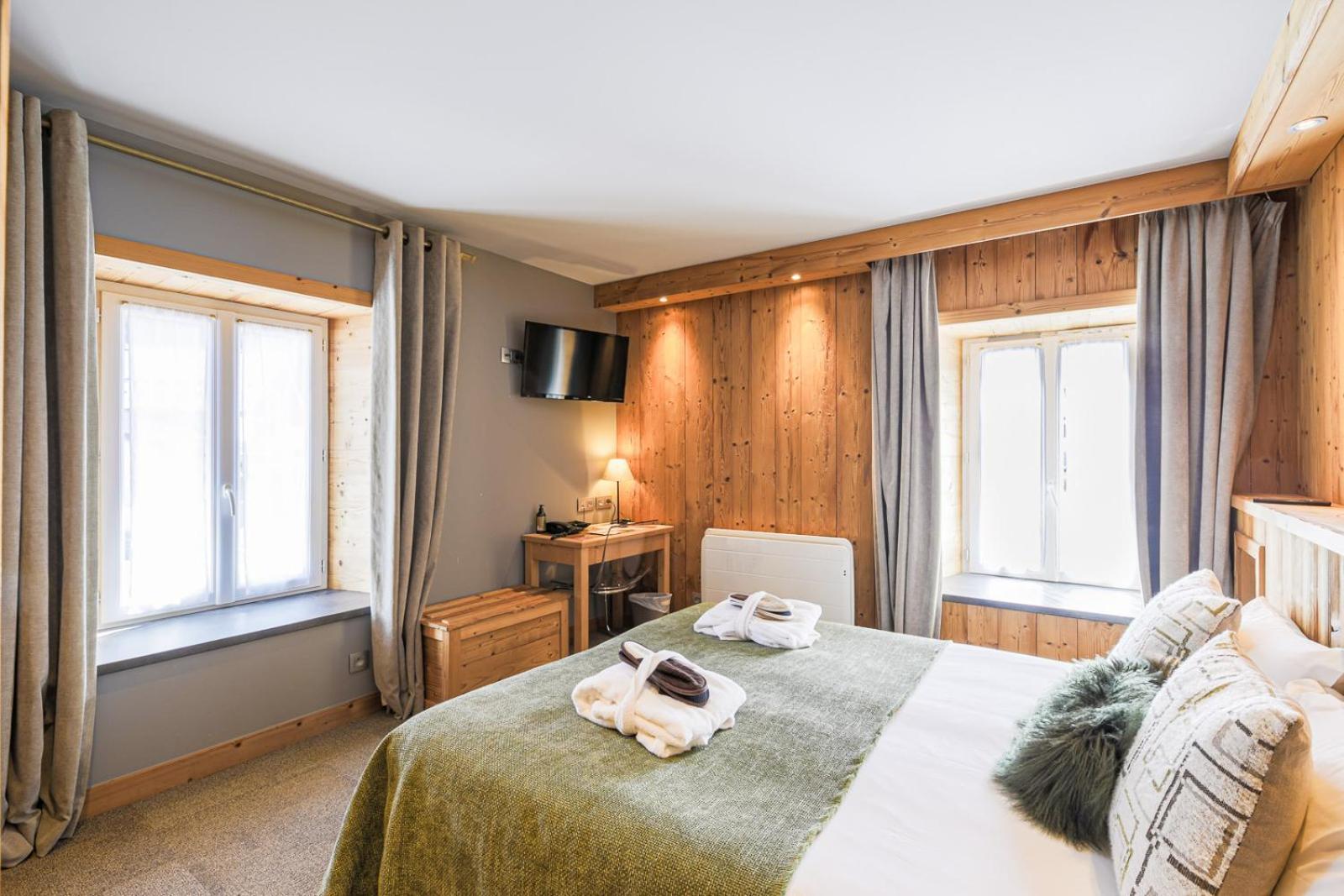 Hotel Et Spa Les Clarines Corrençon-en-Vercors エクステリア 写真