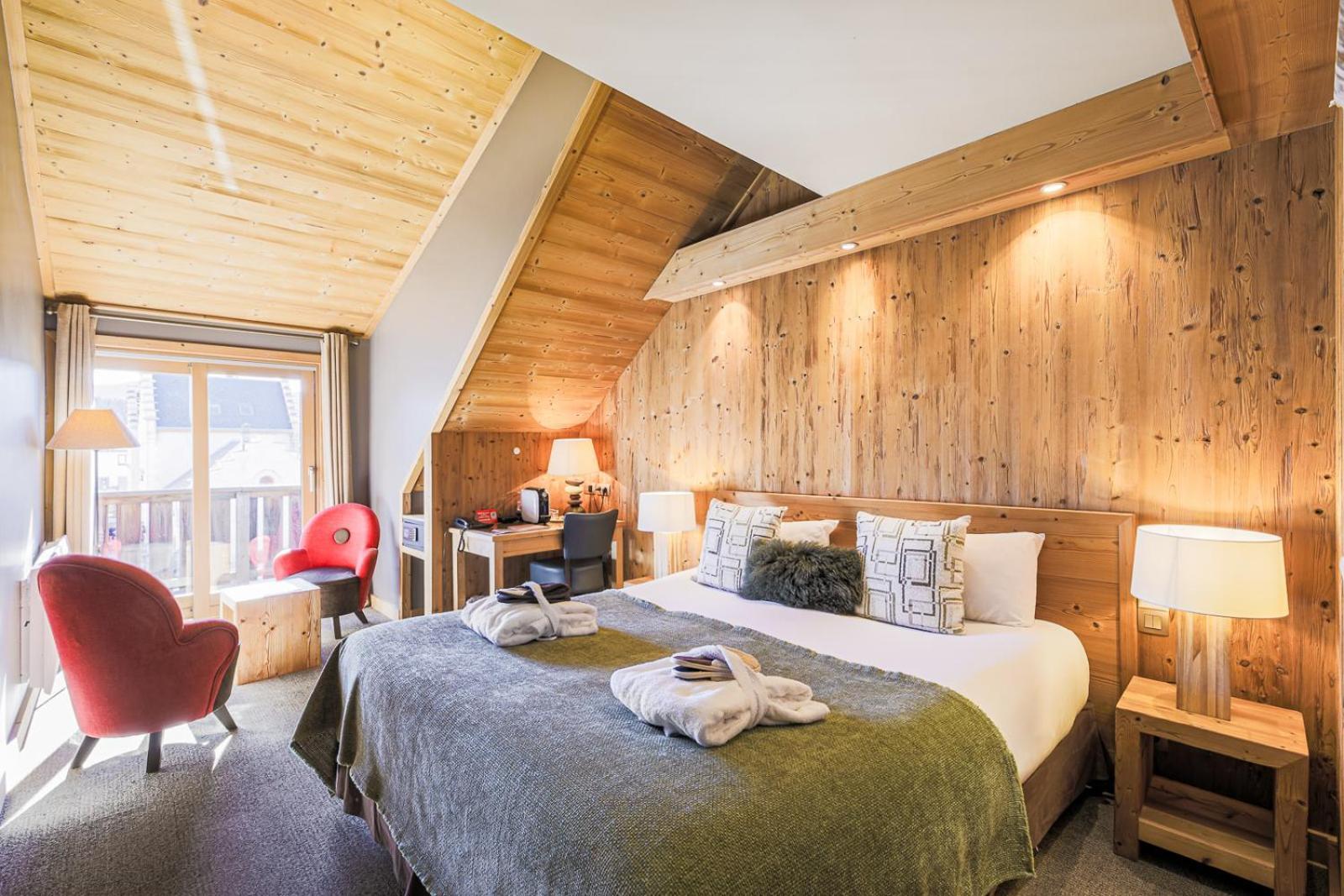 Hotel Et Spa Les Clarines Corrençon-en-Vercors エクステリア 写真
